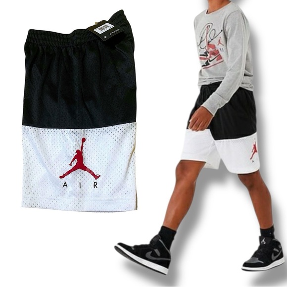 Nike Jordan Black/White Mesh Athletic Basketball Shorts Boys Size Medium NWT - Picture 1 of 10
